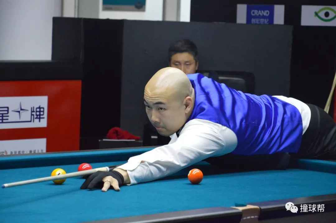 交媒体积极 交媒体积极