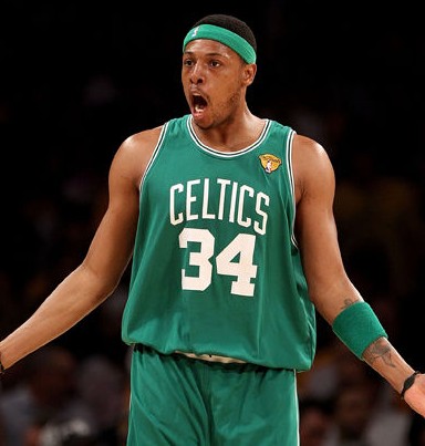 将球带离干 将球带离干